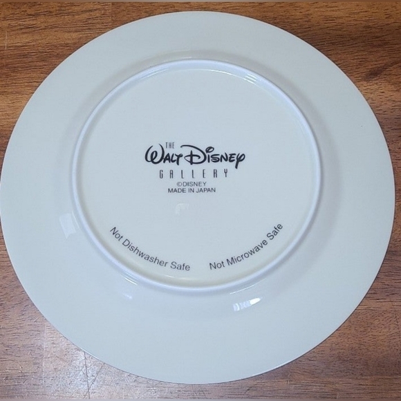 Disney gallery tinkerbell gold trimmed plate - Picture 2 of 4